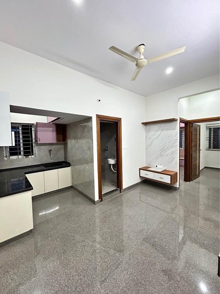 2 BHK Flat for Rent in HSR Layout Sector 1, Bengaluru