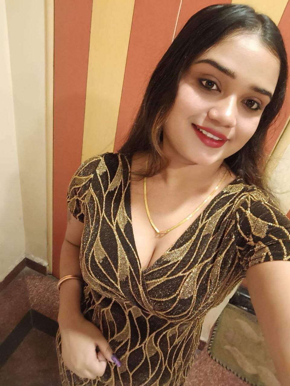 Call GIrls in G K –8375000188 Escorts Service NCR