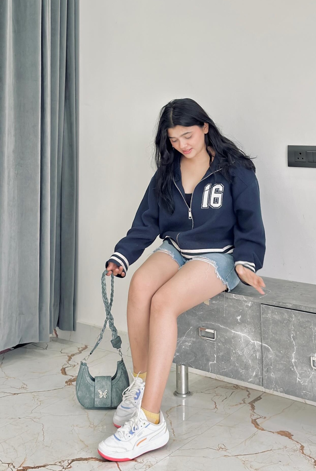 Real (Gfe) Call Girls in Crowne Plaza Greater Noida by IHG & VIP Service – 9220592151