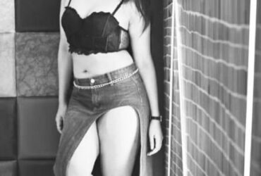 Get Call Girls In dwarka Hotel Grand Parisian Area( 9315225090 ) Delhi Escorts Service