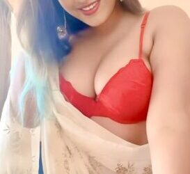 Low Price Call↠Girls in Laxmi nagar 9711107018 Escorts Service
