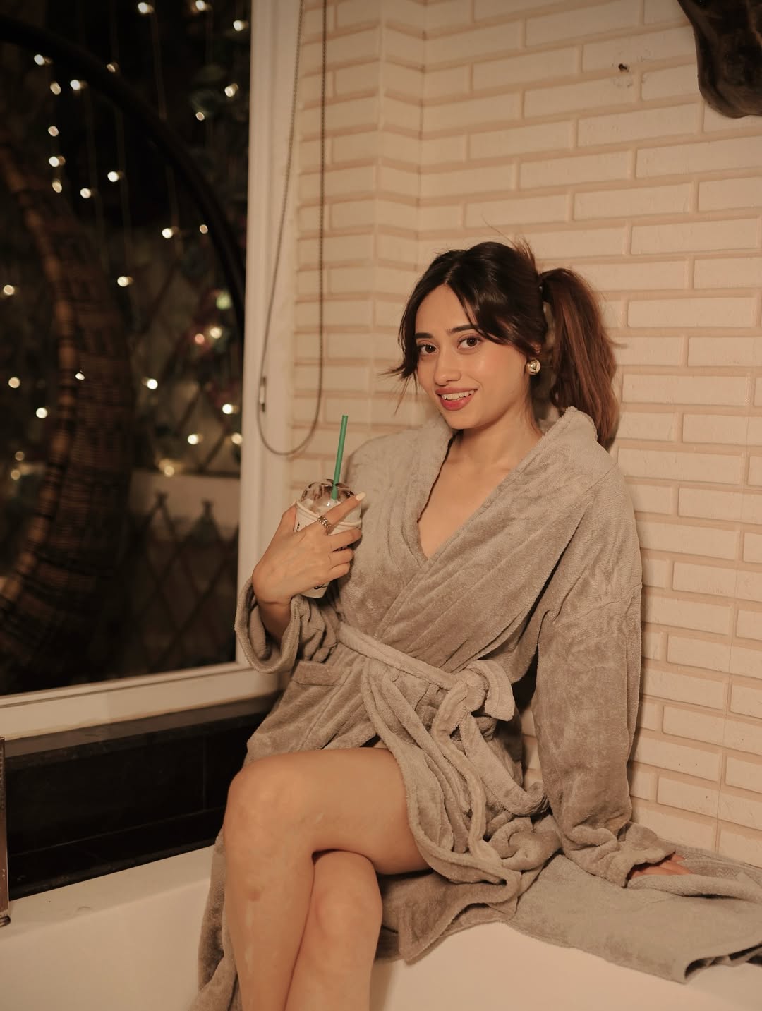 Call Girls In Chittaranjan Park 9711014705 Escort Service