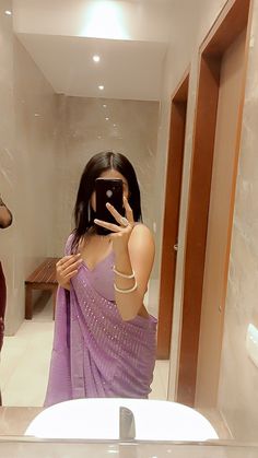 Hot Busty  Escorts Service In Noida 26꧁❤ 98990T01462❤꧂Call Girls Service In Noida  Sector 26