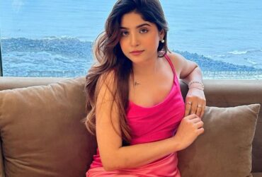 Call Girls In Yamuna Vihar 9711014705 Escort Service