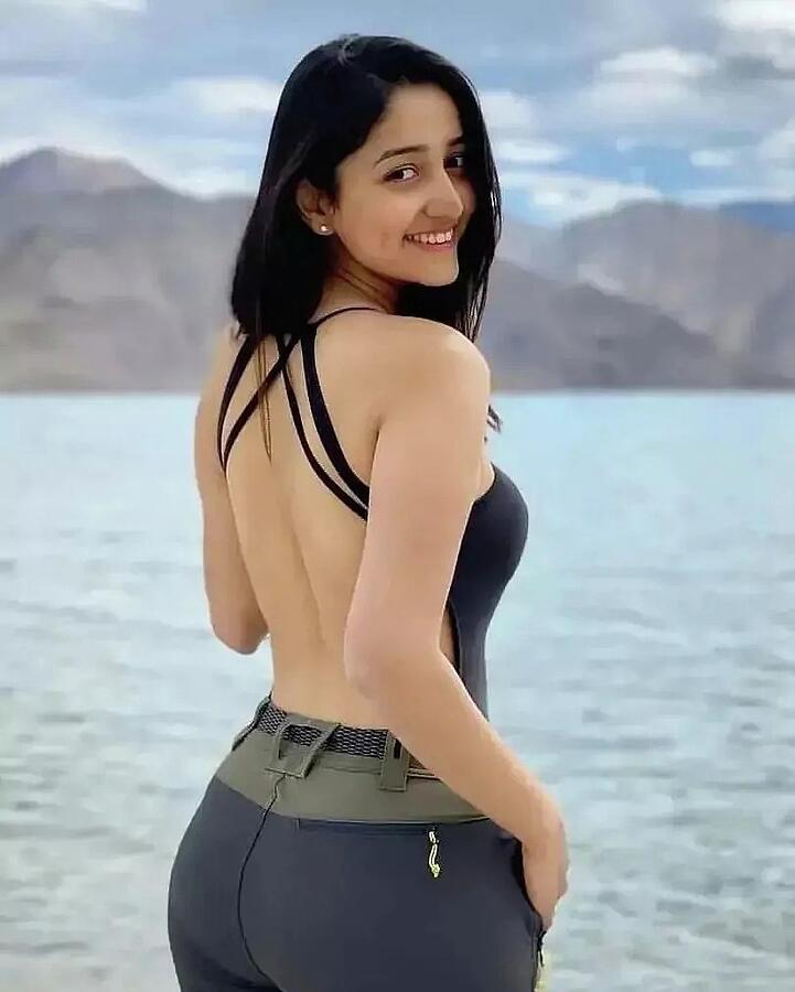 full enjoy +91 9953040155 Call Girls In Chanakyapuri | Delhi
