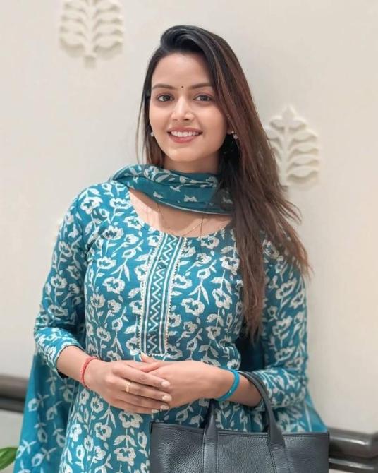 Verified✅ (Noida) Call Girls In Sector 111, Noida 9990771857 Escorts Services