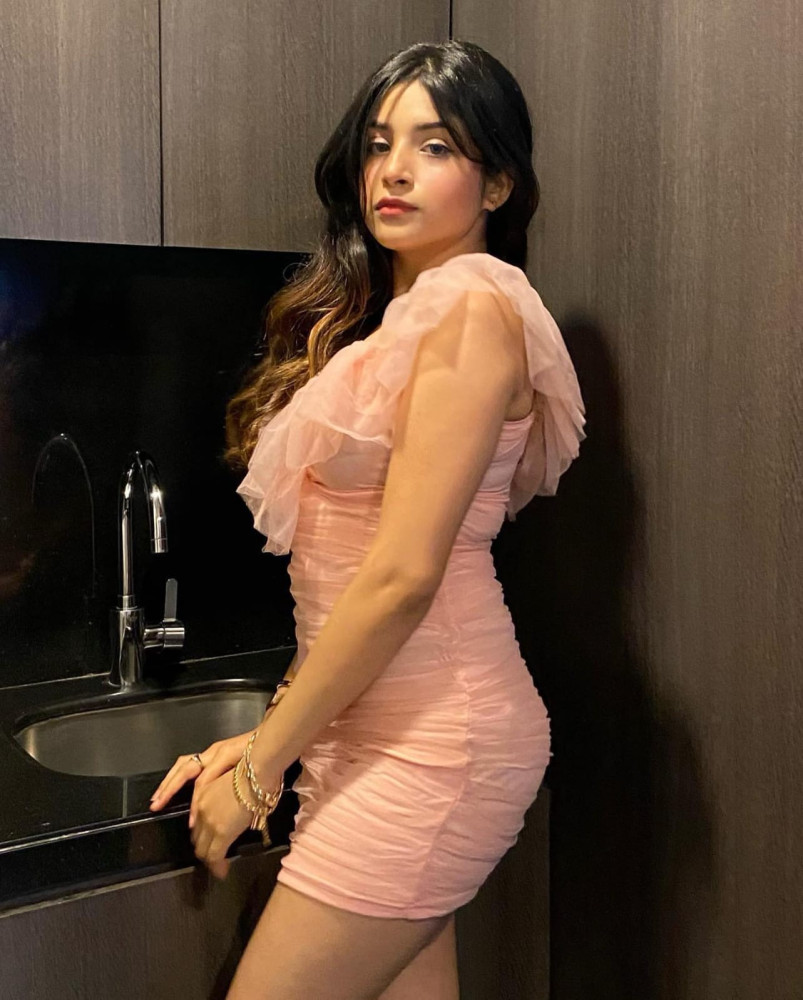 Late-Night Call Girls in Shahdara Delhi – Delhi Escorts Service 9220592151