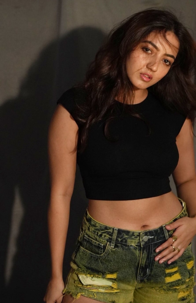दिल्ली Escorts 9958659377 Call Girls in East Of Kailash