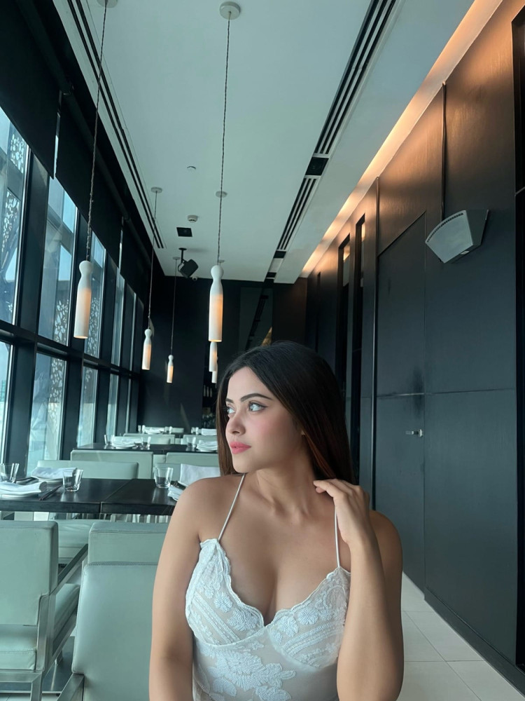 ⇎ Delhi Call Girls ♛ 9958659377 Indian Call Girls ✍ Book Now 24/7 ⛹
