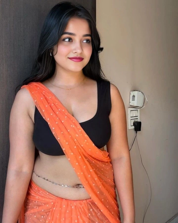 Call Girls In Dwarka Delhi +91-9667938988 Escort Service In Delhi