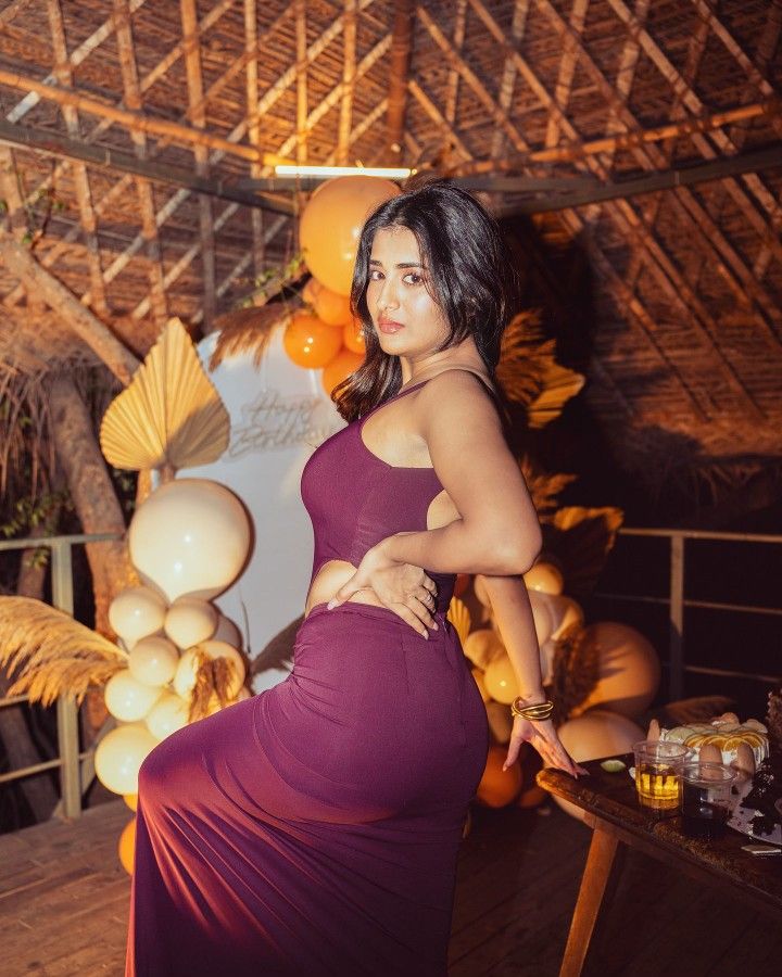 Anand Vihar ,  𝐂𝐚𝐥𝐥 Girls : ☎️ ((9873111406)), 💘 Low rate best girl 💘