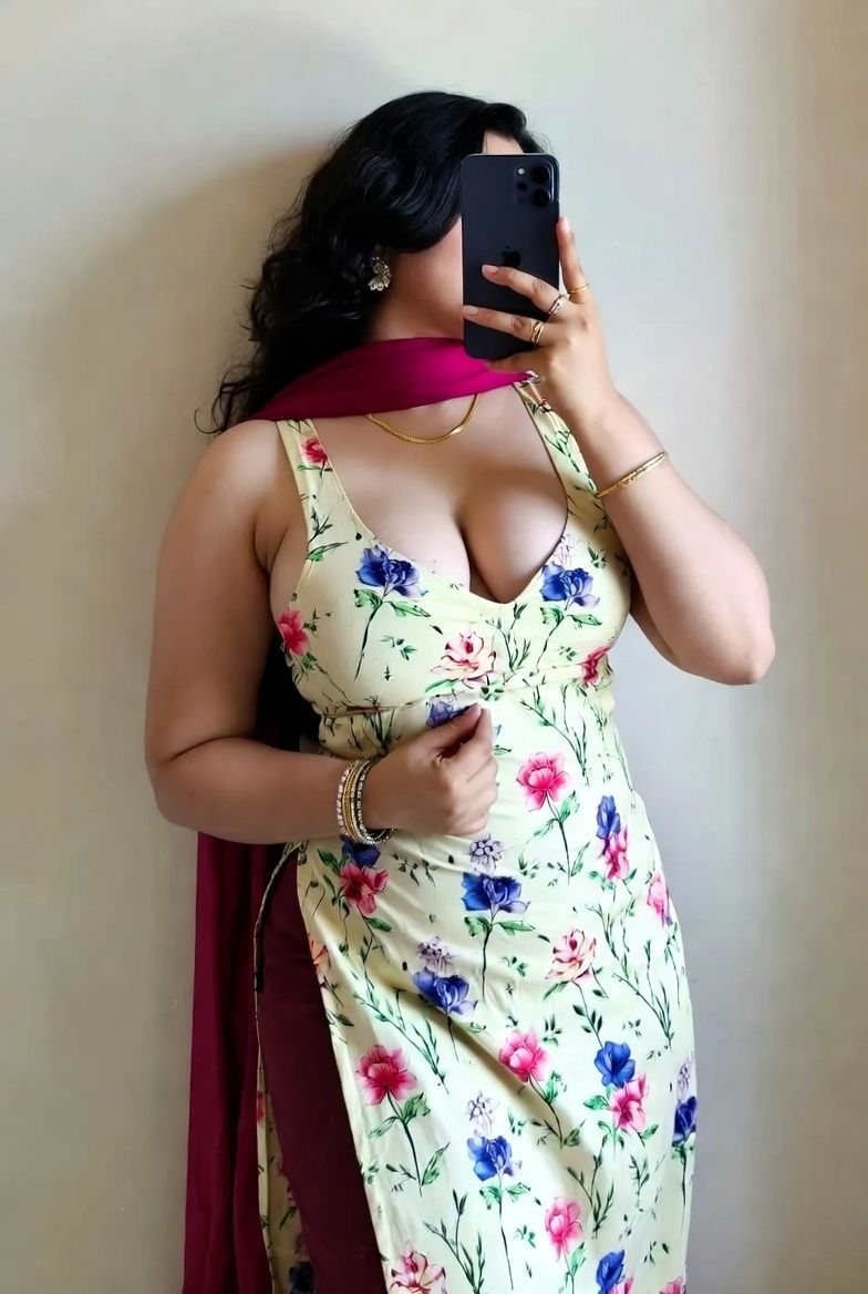 Call Girls IN Nehru Place (💯 call 99 ❤️58 🌹62 💏66 🥰94)
