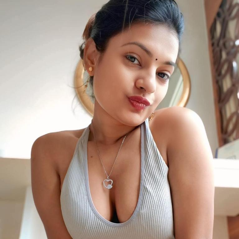 Call Girls in Nehru Place Delhi 9990771857 Delhi Home Delivery