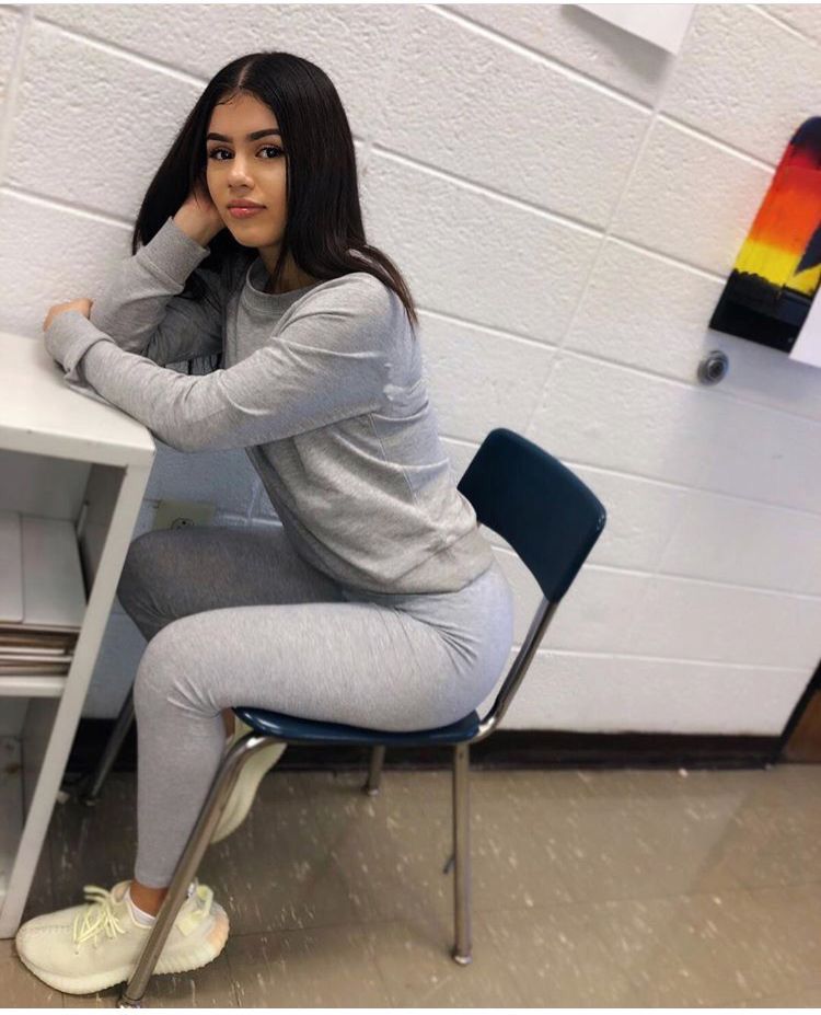 Chanakyapuri   𝐂𝐚𝐥𝐥 Girls : ☎️ ((9873111406)), 💘 Low rate best girl 💘