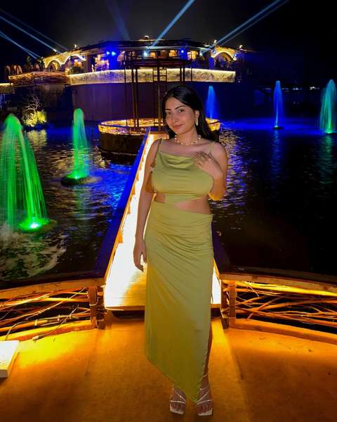 Reliable Meet Call Girls In Sainik Farm | 8588800188