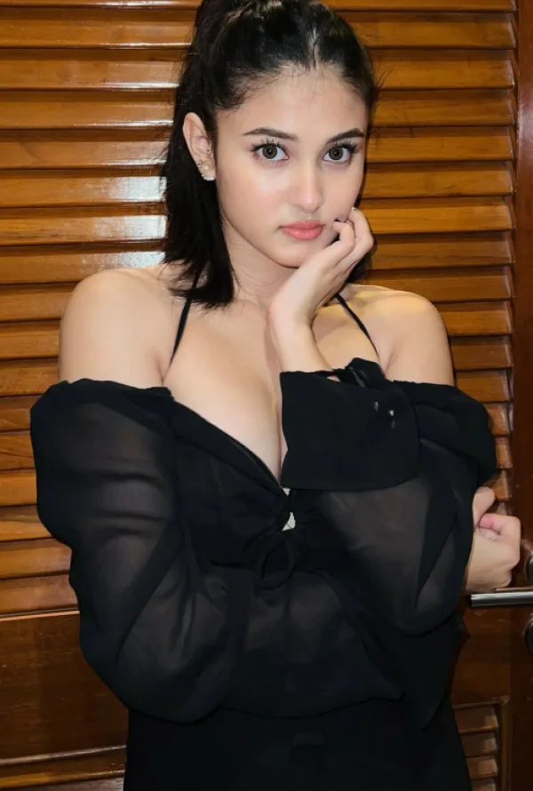 8860056668 Book an Elegant Majnu Ka Tilla Escort Companion for Memorable Moments