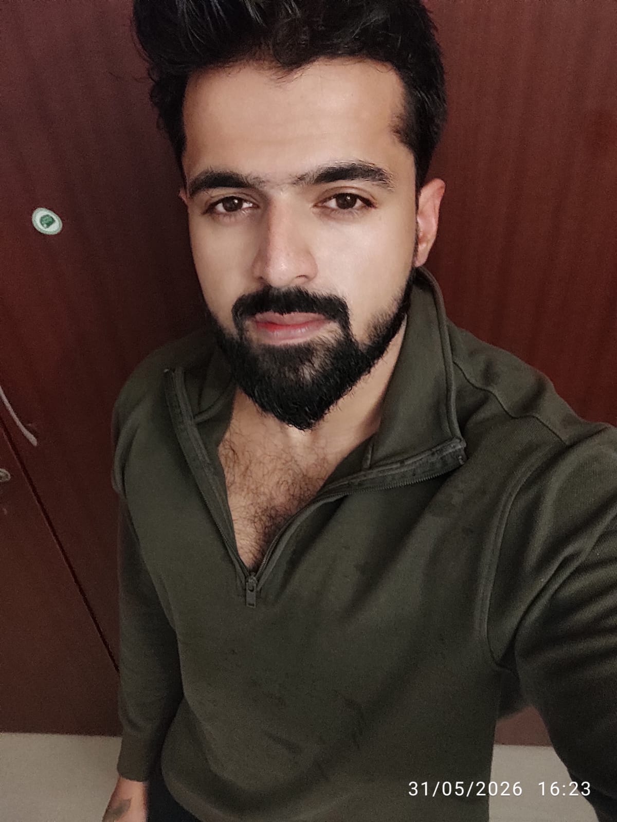 Chennai gigolo available for sex