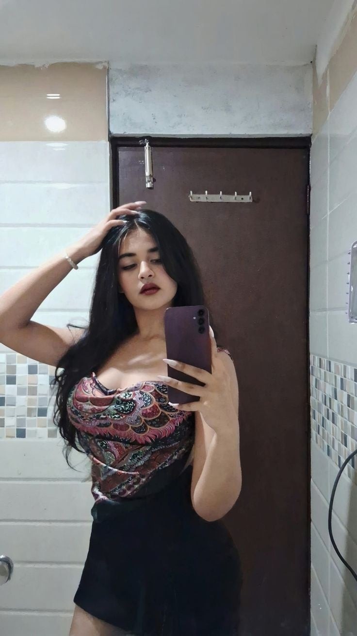 flexible Hotel ITC Grand Bharat, Gurgaon Call girls Delhi +919220592151 Vip Indian Call girl Delhi Ncr
