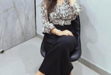 Call Girls in Pandav Nagar Delhi 9990771857 Delhi Home Delivery