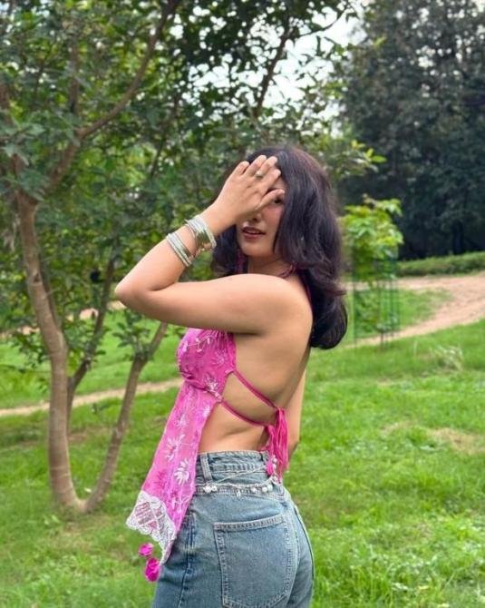 Low Rate Call Girls In Janakpuri Justdial |99906°44489