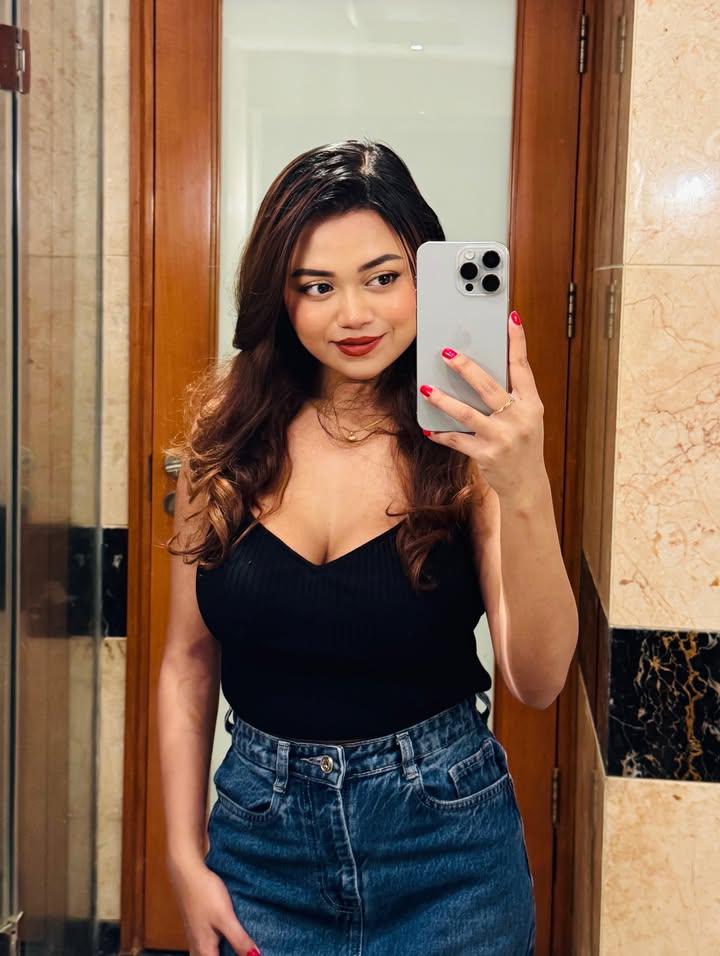 Low rate Call Girl in Saket Delhi | 8588800188