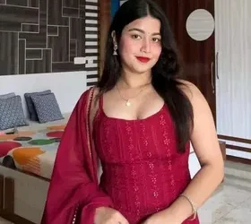 Call Girls in Delhi Okhla Metro  8800902898 Real 100% Verified Service