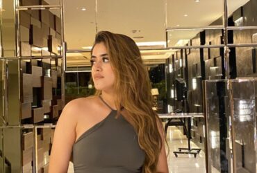 Reliable Meet Call Girls In Defence Colony | 8588800188