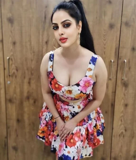 Call Girls In Pamposh Enclave 7303283898 Escorts Service In Delhi Ncr