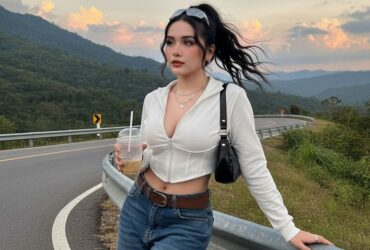Premium Call Girls in goa Baga 8377949611 Escort Services out call service 24/7