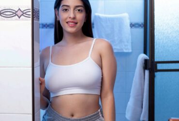 Call girls in Kalyanpuri, Delhi 8447777795 Book it Now