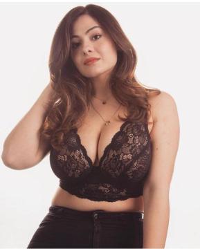 Naiyra-8796320577 Delhi High-Class Models,Punjabi-Housewife