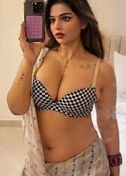 ꃄꄱ꓅⚡️ Call Girls In Laxmibai Nagar ™️☎→70421=04524" Delhi ✔ NCR