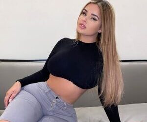 Contact Us.⑨②⑧⑨③②⑤⑤②④ Low Rate Call Girls In Nehru Place???Metro