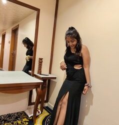 Late-Night Call Girls in Eros Hotel Nehru Place– Delhi Escorts Service 9990226658