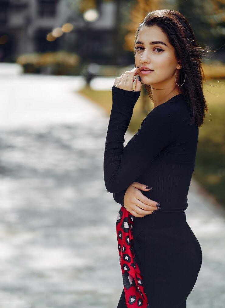 Ashram ,  𝐂𝐚𝐥𝐥 Girls : ☎️ ((9873111406)), 💘 Low rate best girl 💘