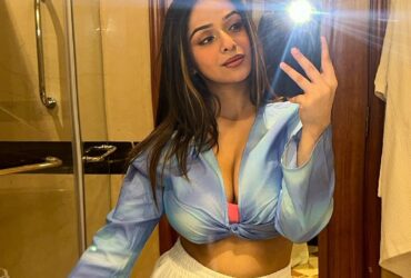 +91- 9319099832 ★  CALL GIRLS IN Hauz  Khas DELHI  Escort