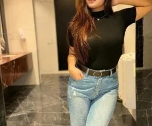 Call Girls in Delhi Panchsheel Park 8447389422 ESCORT