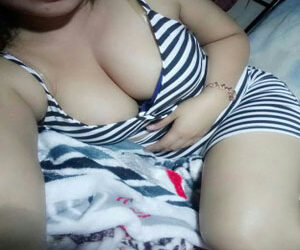 CALL GIRL IN GHAZIABAD LOW PRICE INCALL OUTCALL HIGH PROFILE COLLEGE GIRLS