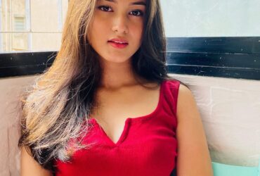 Call Girls in Delhi Shahdara 8447389422 ESCORT