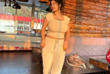 👍 Call Girls in Gulabi Bagh Delhi ☎ 7303025131 ✯Trusted Escort Service