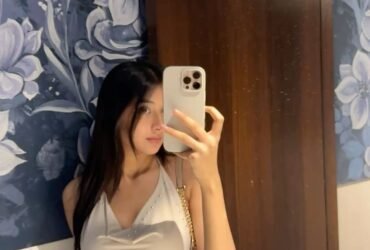 Call Girls In Sri Niwaspuri 9711800081 Escort Service