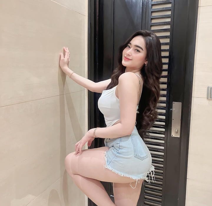 9999517912 Friends Colony Call Girls AVAILABLE GIRLS- Delhi Call Girls @5* Hotels