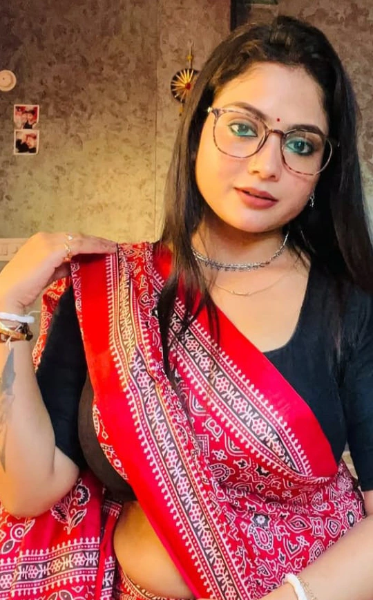 call girls in  dwaraka delhi 7065501582