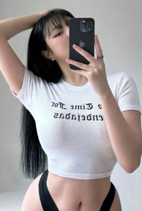 Call Girls In Akshardham Metro 📞9654824252（ ͜.人 ͜.）【कॉल गर्ल】EscorTS SerVicE