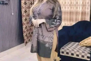 Call Girls In Safdarjung Enclave- Call Us ₰≛99580~18831≛₰ 💖 ℭaℒℒ ℊiℛℒs In DeℒhI)