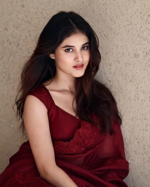 👍 Call Girls in Gulmohar Park Delhi ☎ 7303025131✯Trusted Escort Service