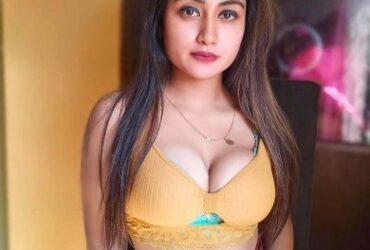 Call Girl Service Near DLF 5, Corporate ✲[[99-58-O-18831]]✲✌दिल्ली🤽‍♂️ Gurgaon Escorts services
