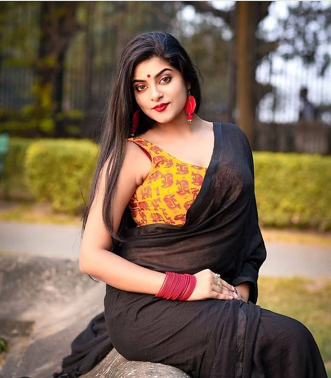 Get VALUE for YOUR TIME and MONEY with OUR upscale, DISCREET, passionate, and erotic and ORIENTAL GIESHAs Are you in USA / Staying at any Luxury Hotel? Need Personal Encounters? CALL NOW +919810245896 Ramp Models, Upcoming actress, Established actress. +919810245896 Female ESCORTS in Chicago
