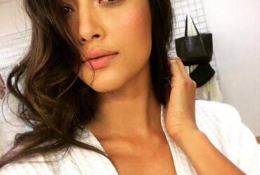 Bikini Models Escort in Chicago, TV Celebrity Escort in Chicago, +919810245896 South Film Actresses Escorts in Chicago, TV Actress Models Escort in Chicago,+919810245896 Young Slim Models Escorts in Chicago, Tamil Actress Escorts in Chicago, Gujarati Actress Escorts in Chicago