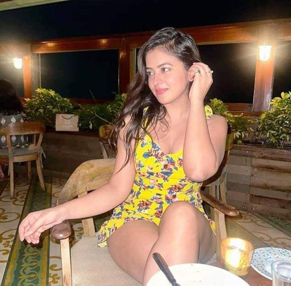 North Goa Panaji Call Girls 98998 SEX 55202 Independent Escorts Goa Cash Payment Book Now